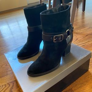 AQUATALIA FANYA WEATHERPROOF BUCKLE BOOTIE